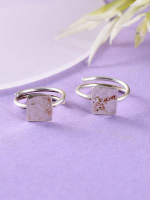 Silver plated hammered geomatrical toe ring 1