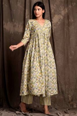 Mokshi women's cream floral printed cotton kurta with palazzo 3