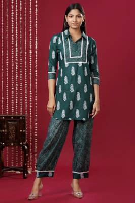 Mokshi women's green printed kurta with palazzo 1