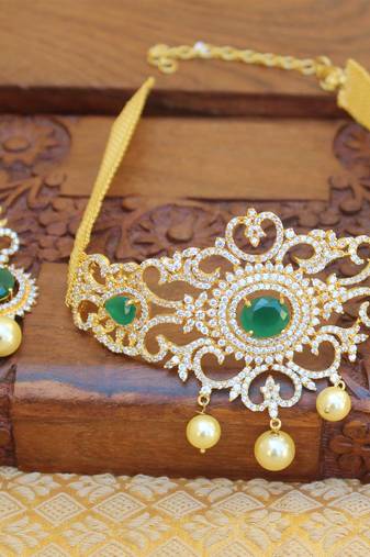 Gold platted cz necklace set