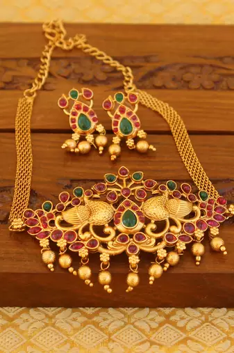 Matte finish peacock necklace set