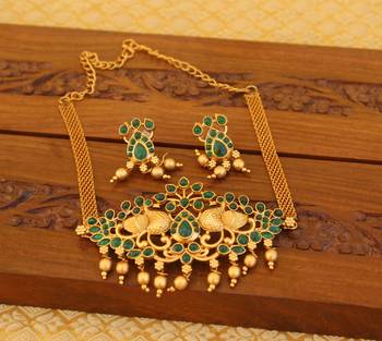 Matte finish peacock necklace set 1