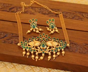 Matte finish peacock necklace set 2
