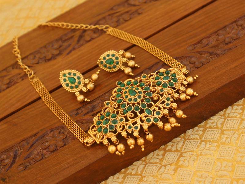 Matte finish kempu necklace set