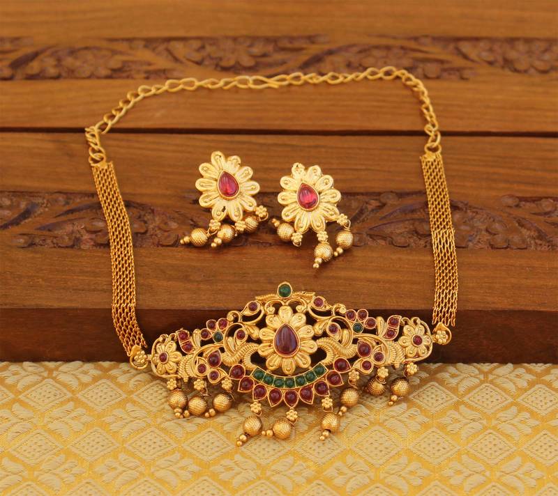 Matte finish peacock necklace set