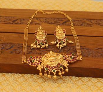 Matte finish Lakshmi necklace set 1