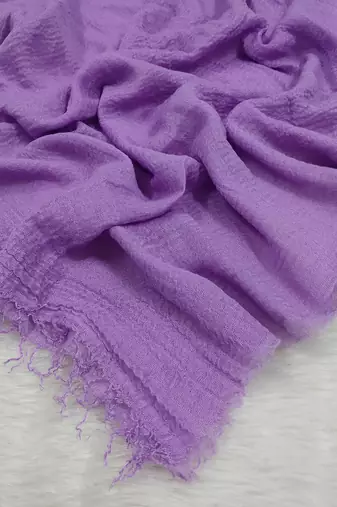Ana lavender cotton crinkle hijab - ultra-light scarf with broad coverage for everyday elegance