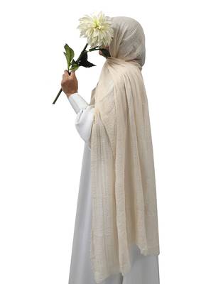 Ana cream cotton crinkle hijab - lightweight, soft, and versatile scarf for modest fashion 1