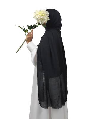 Ana black cotton crinkle hijab - elegant and versatile soft scarf for every occasion 1