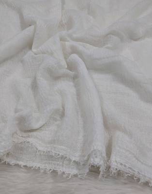 Ana off white cotton crinkle hijab - classic elegance in a soft, expansive scarf 3