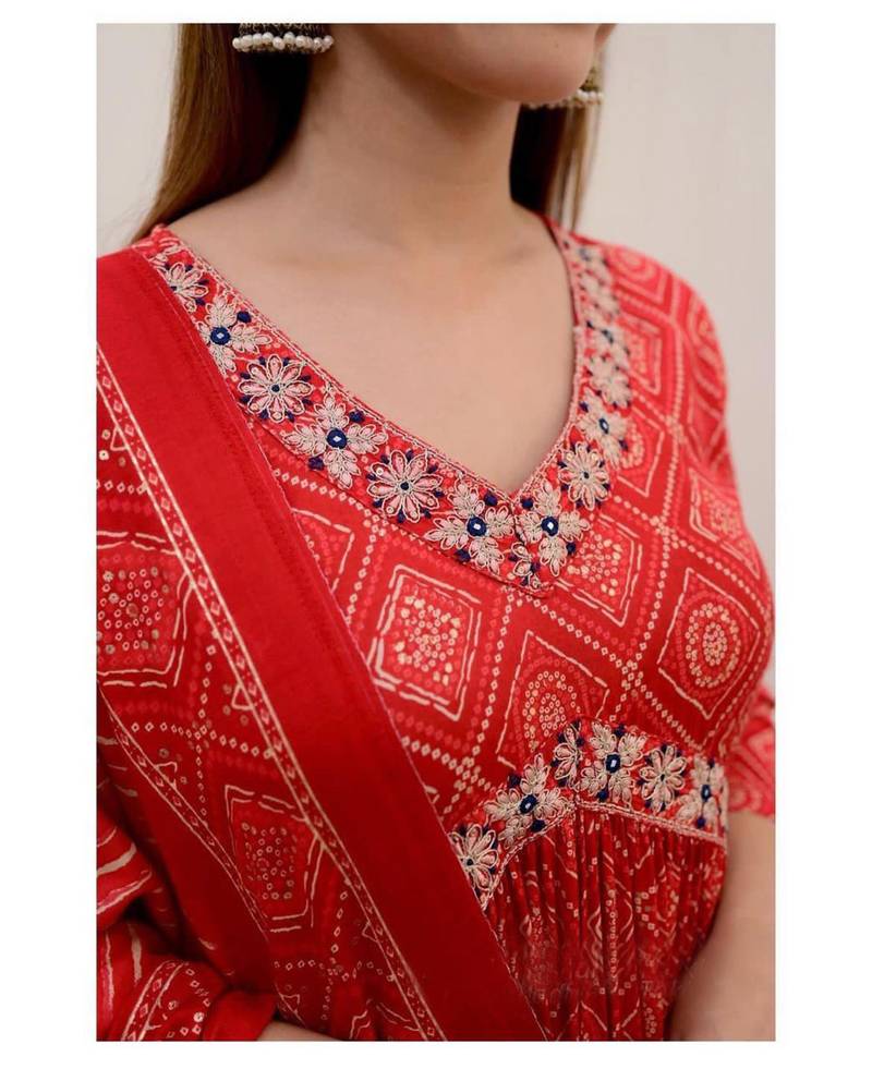 Women's Rayon Printed kurti pant with dupatta set