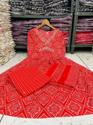 Women's Rayon Printed kurti pant with dupatta set 5