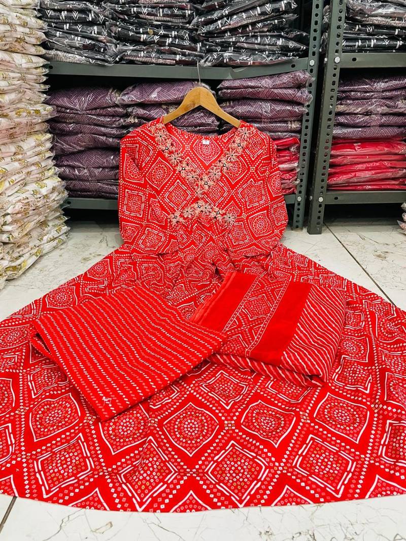 Women's Rayon Printed kurti pant with dupatta set