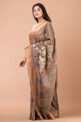 Indiloom Beige Digital Print Tussar Zari Saree With Blouse Print 5