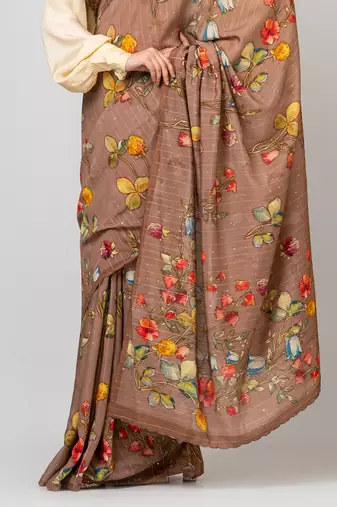 Indiloom Brown Digital Print Woven Sequence Crepe Saree With Blouse Piece