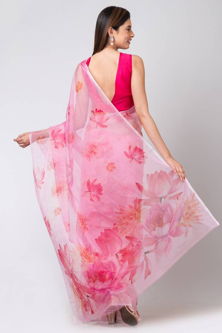 Indiloom White Big lotus flower placement designDigital Print Organza Saree With Blouse Piece