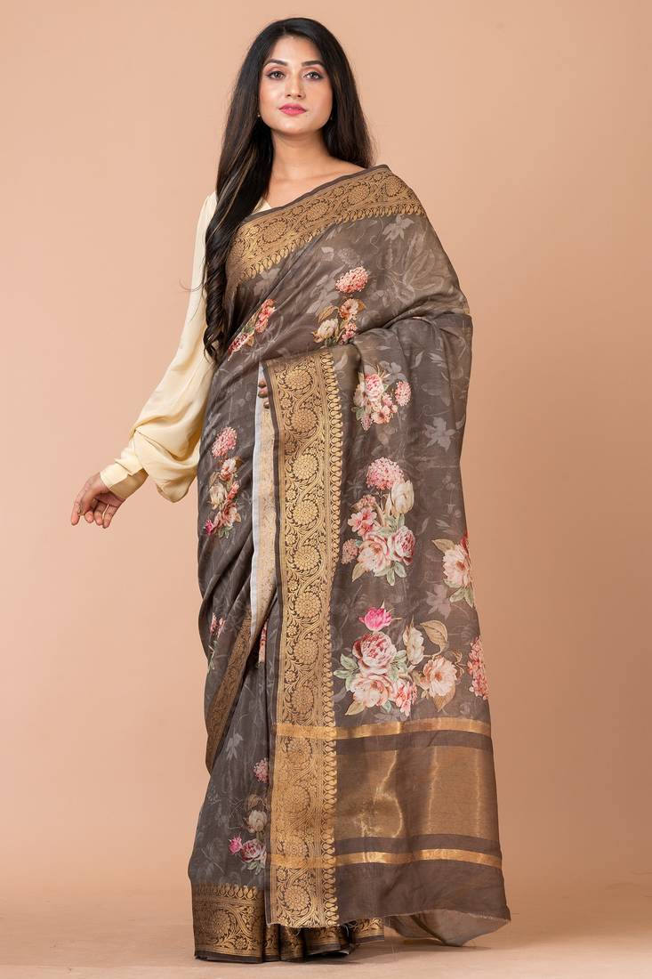Indiloom Grey Ombre Digital Print Chanderi Zari Saree With Blouse Piece