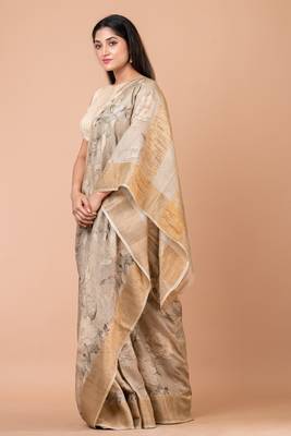 Indiloom Beige Digital Print Tussar Zari Saree With Blouse Print 5