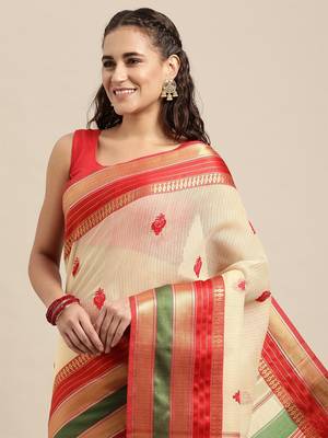Off-White Woven Cotton Silk Saree With Blouse 4