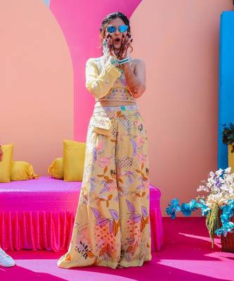 Yellow palazzo set 1