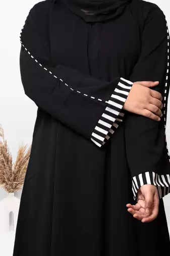 A-line Simple Black Abaya With White Cuff Patti With Hijab (001)