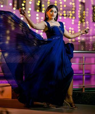 Royal blue gown 1