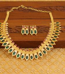 Gold Platted Palakka Necklace
