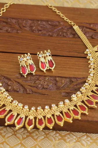 Gold Platted Palakka Necklace