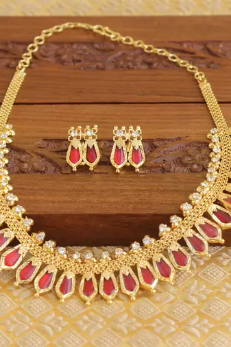 Gold Platted Palakka Necklace