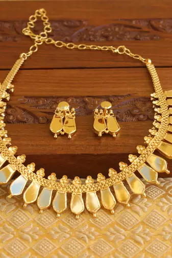Gold Platted Palakka Necklace