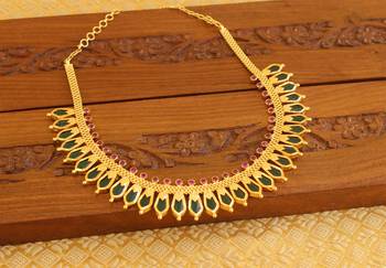 Gold Platted Palakka Necklace 2