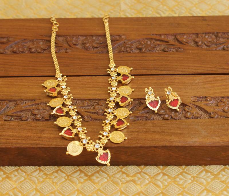 Gold Platted Temple Palakka Necklace