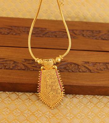 Gold Platted Necklace 1