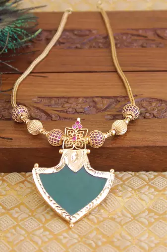 Gold Platted Palakka Necklace Set