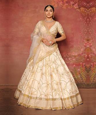 Pink Garden Of Swans Lehenga Set 2