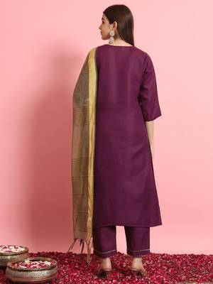  women kurta and trousers pant set silk blend 2