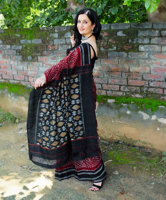 Multicolor Double Ikat Handloom Saree Set 3