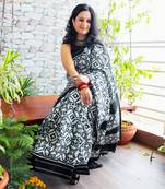 Black And White Ikat Saree Set