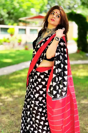 Black Double Ikat  Saree Set