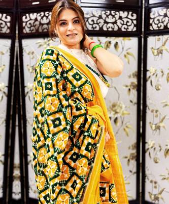 Yellow Double Ikat Handloom Saree Set 3