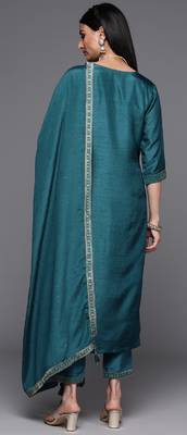 Gruhnaree petrol yoke design a-line kurta with trousers 5