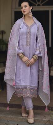 Gruhnaree lavender yoke design a-line kurta with trousers 2
