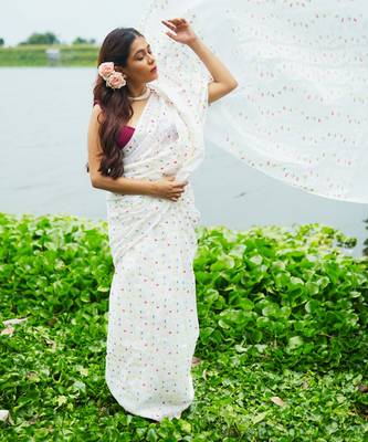 White Handloom Jamdani Saree Set 1