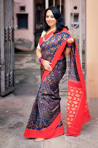 Multicolor Double Ikat Handloom Saree Set
