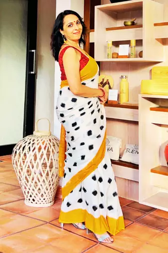 Multicolor Ikat Saree Set