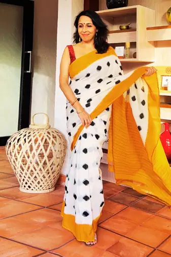 Multicolor Ikat Saree Set