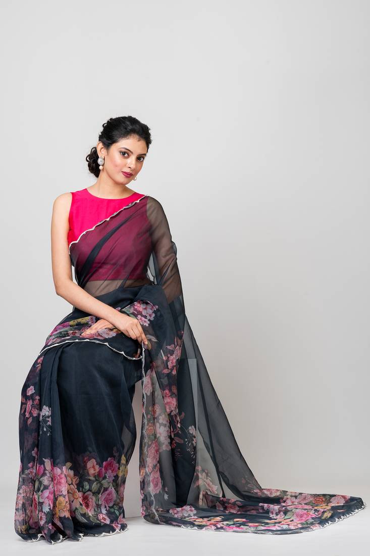 Indiloom Black beadwork scalloping Organza Saree With Blouse Piece