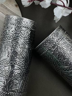 Silver carved handcuffs (ring included) 2