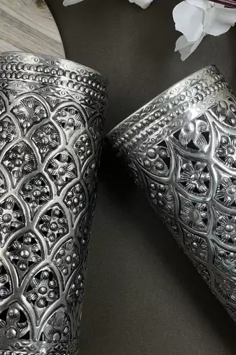 Silver carved handcuffs (ring included)