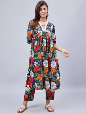 Winered woman navy blue floral print with embroidery naira cut kurta set 1